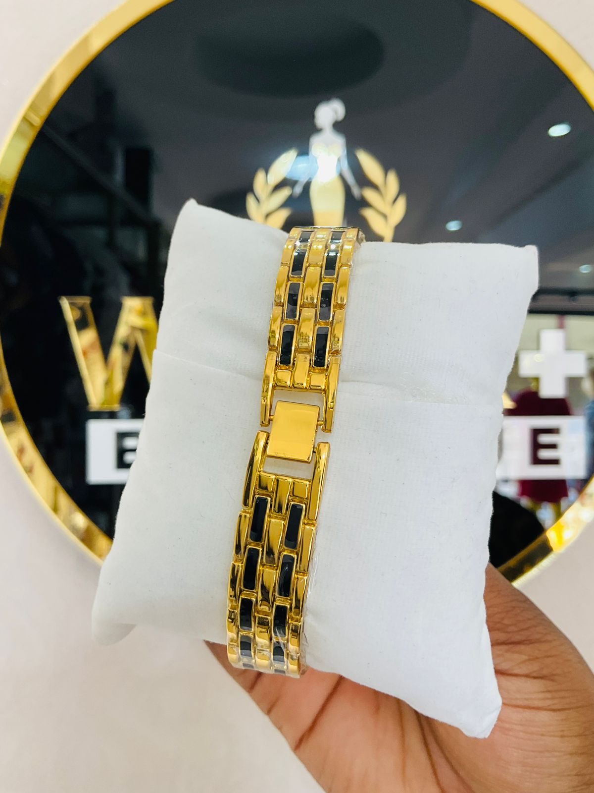 BRUSHED GOLD CKWATCH- GOLDEN STRAPS