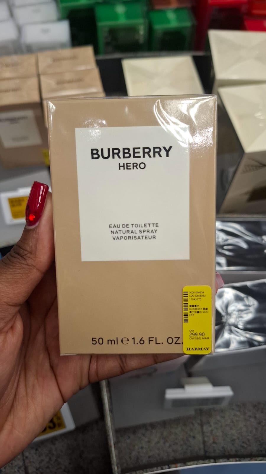 BURBERRY HERO EAU DE TOILETTE NATURAL SPRAY
