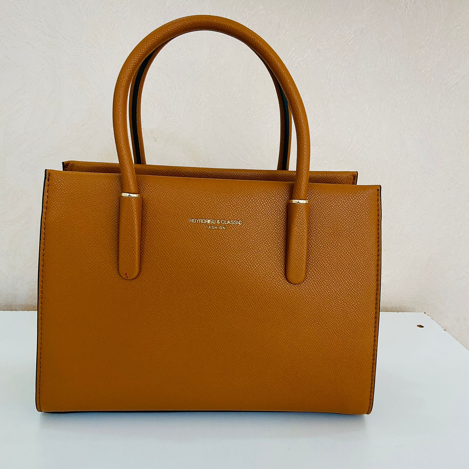 BROWN LEATHER BAG